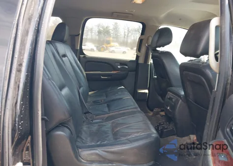 2013 Chevrolet Suburban 1500 Lt from USA, damaged, VIN 1GNSKJE72DR356781